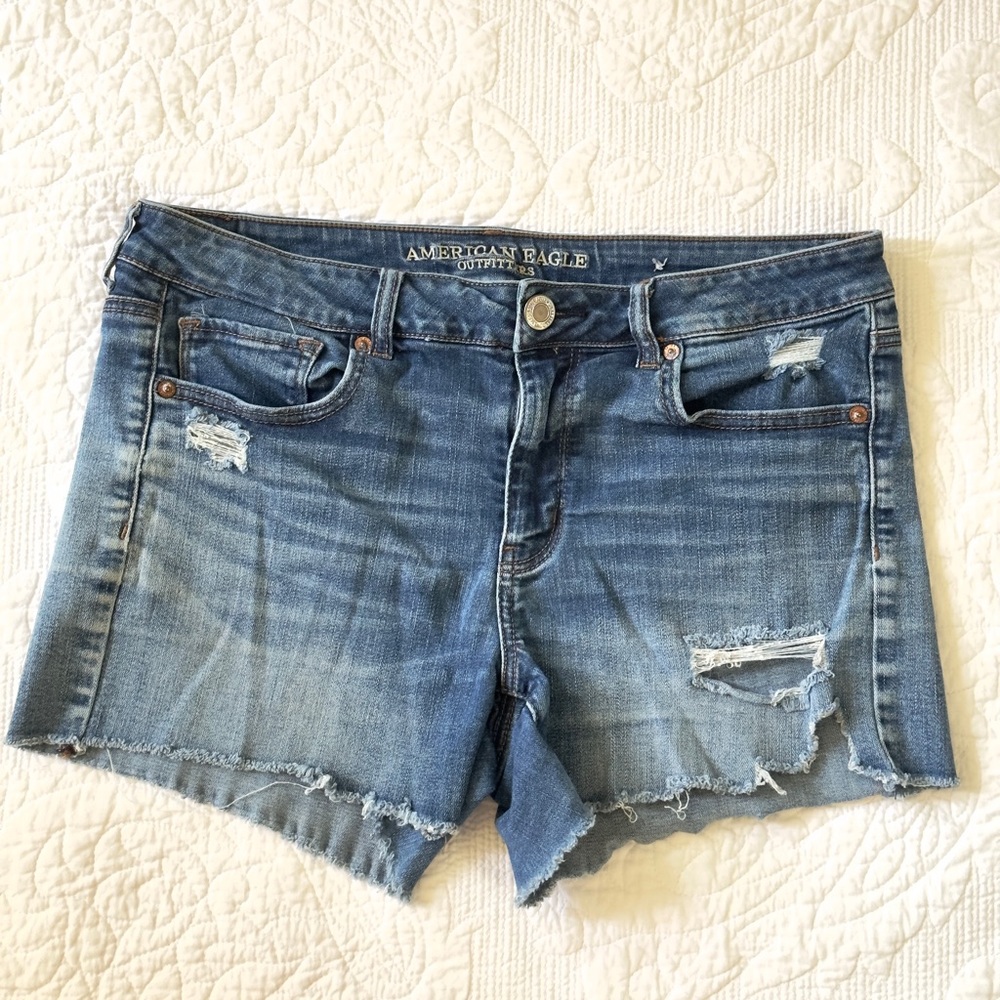 American Eagle Midi Super Stretch Jean Shorts